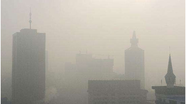 搬家突遇大霧天氣